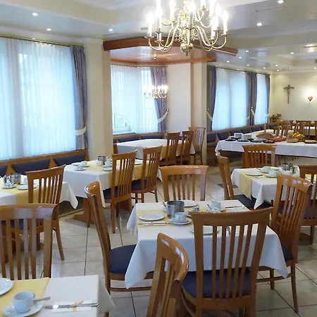 Hotel Bachwiesen Langensendelbach