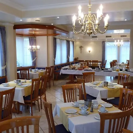 Bachwiesen Hotel Langensendelbach