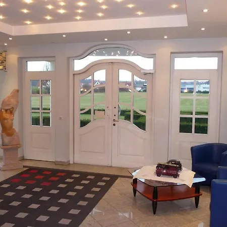 Hotel Bachwiesen Langensendelbach